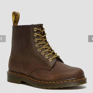 1460 CRAZY HORSE LEATHER LACE UP BOOTS Brown Men’s Size 10 Women’s Size 11